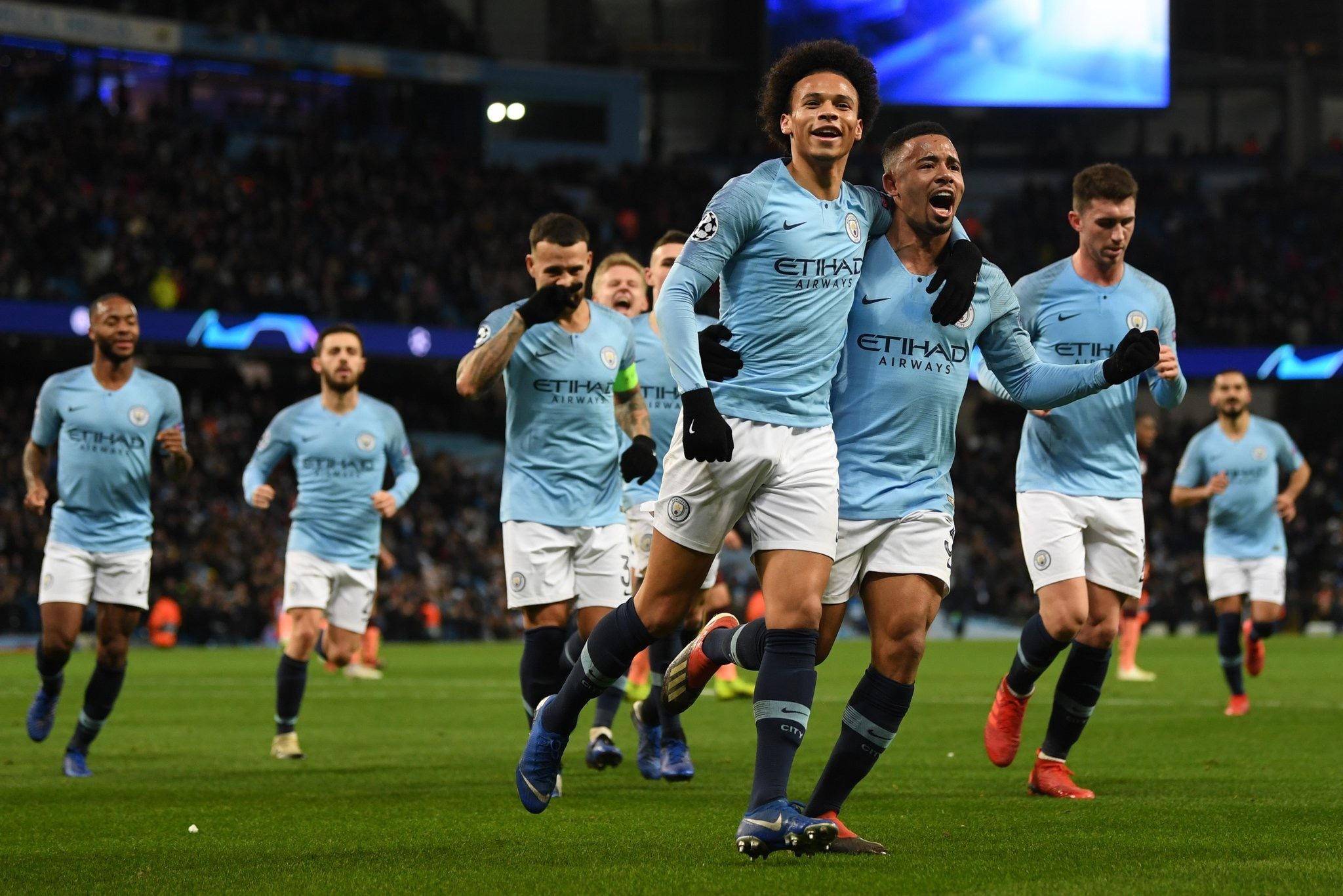 他的长期职 他的长期职